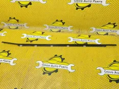 Бархотка стекла двери внешняя Hyundai Solaris