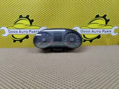 Панель приборов Volkswagen Polo