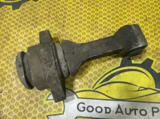 Опора двигателя Hyundai Solaris