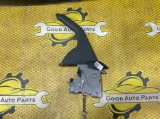 Рычаг стояночного тормоза Hyundai Solaris