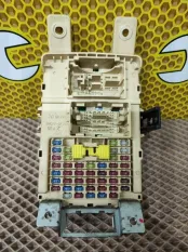 Блок предохранителей салона KIA RIO