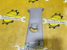 Обшивка стойки Hyundai Solaris