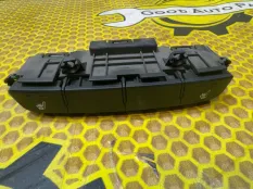 Кнопка обогрева сидений Hyundai Solaris