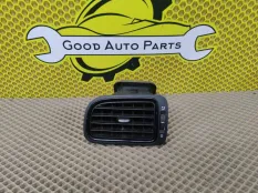 Дефлектор салона воздушный боковой Volkswagen Polo