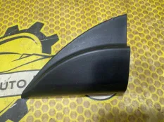 Уголок двери Hyundai Solaris