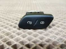 Кнопка центрального замка Volkswagen Polo