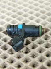 Форсунка топливная Volkswagen Polo