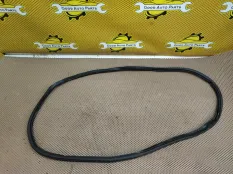 Уплотнитель двери на проем Volkswagen Polo