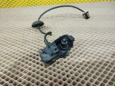 Активатор лючка бензобака Volkswagen Polo