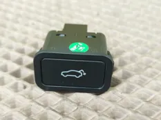 Кнопка закрывания багажника Geely Tugella
