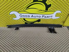 Направляющая стекла двери Geely Tugella