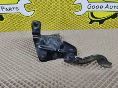 Кронштейн блока ABS SKODA Octavia