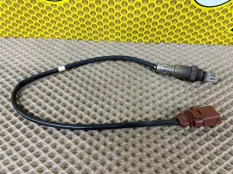 Датчик кислородный лямбда зонд верхний SKODA Octavia