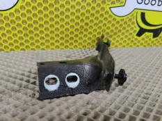 Кронштейн крыла Volkswagen Polo