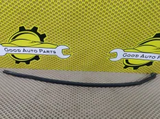 Уплотнитель двери SKODA Octavia