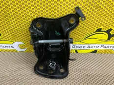 Кронштейн балки SKODA Octavia