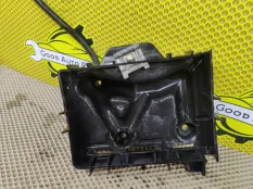 Площадка АКБ Volkswagen Polo