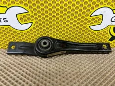 Опора двигателя SKODA Octavia