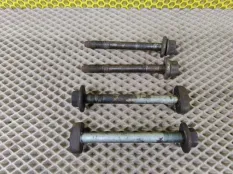 Болт крепления амортизатора KIA RIO