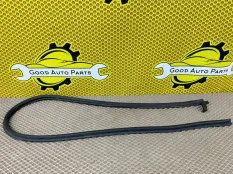 Уплотнитель двери SKODA Octavia