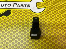 Кнопка стеклоподъемника Volkswagen Polo