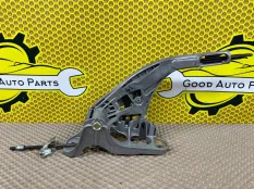 Ручник SKODA Octavia