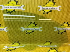 Стекло двери Volkswagen Polo