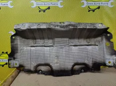 Экран тепловой глушителя Geely Tugella