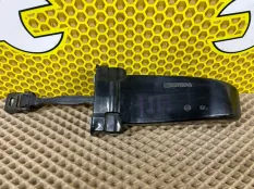 Ограничитель двери SKODA Octavia