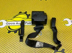 Ремень безопасности центральный Volkswagen Polo