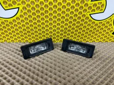 Плафон подсветки номерного знака SKODA Octavia