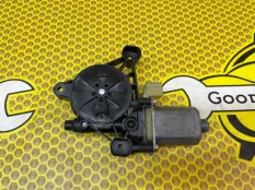 Мотор стеклоподъемника SKODA Octavia