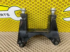 Кронштейн КПП Volkswagen Polo