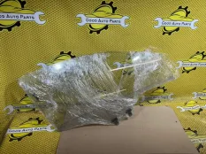 Стекло двери Hyundai Solaris