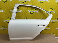 Дверь SKODA Octavia