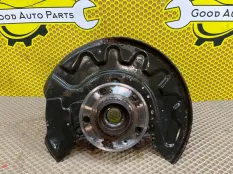 Кулак поворотный Volkswagen Polo