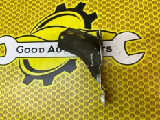 Кронштейн крыла Volkswagen Polo