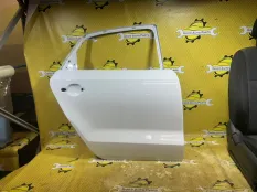 Дверь Volkswagen Polo