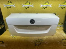 Крышка багажника Volkswagen Polo