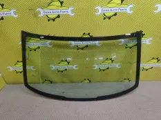 Стекло заднее Volkswagen Polo