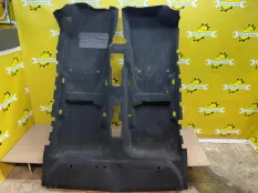 Обшивка пола салона Volkswagen Polo