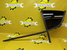 Форточка двери SKODA Octavia