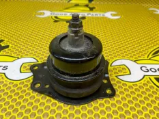 Опора двигателя Volkswagen Polo