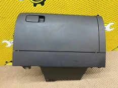 Бардачок Volkswagen Polo