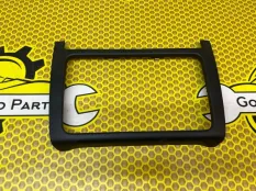 Рамка магнитолы Volkswagen Polo