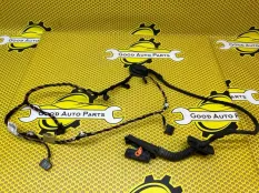 Проводка двери Volkswagen Polo