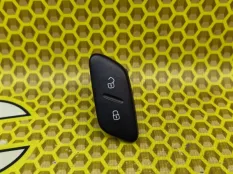 Кнопка центрального замка Volkswagen Polo