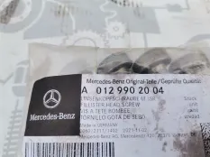 Болт Mercedes A0129902004