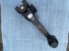 Крюк фаркопа Mercedes-Benz E-класс W124/S124/C124/A124 (1984—1997) Mercedes-Benz E-класс W124/S124/C124/A124 (1984—1997)