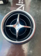 Дефлектор воздуховода Mercedes-Benz GLK-класс X204 рестайлинг (2012—2015)